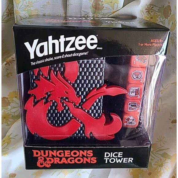 New Sealed Yahtzee Dungeons & Dragons Dice Tower Game - Picture 1 of 5